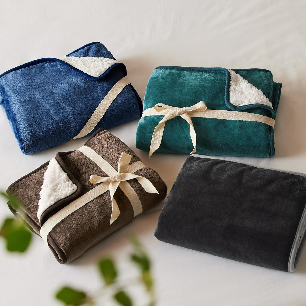Waterproof Dog Blankets for Small Dogs Soft Cat Blanket Warm,25X35 | Washable Plush Sherpa Fleece Puppy Blanket for Couch Protector, Reversible Cozy Calming Throw for Pet Indoor,Grey