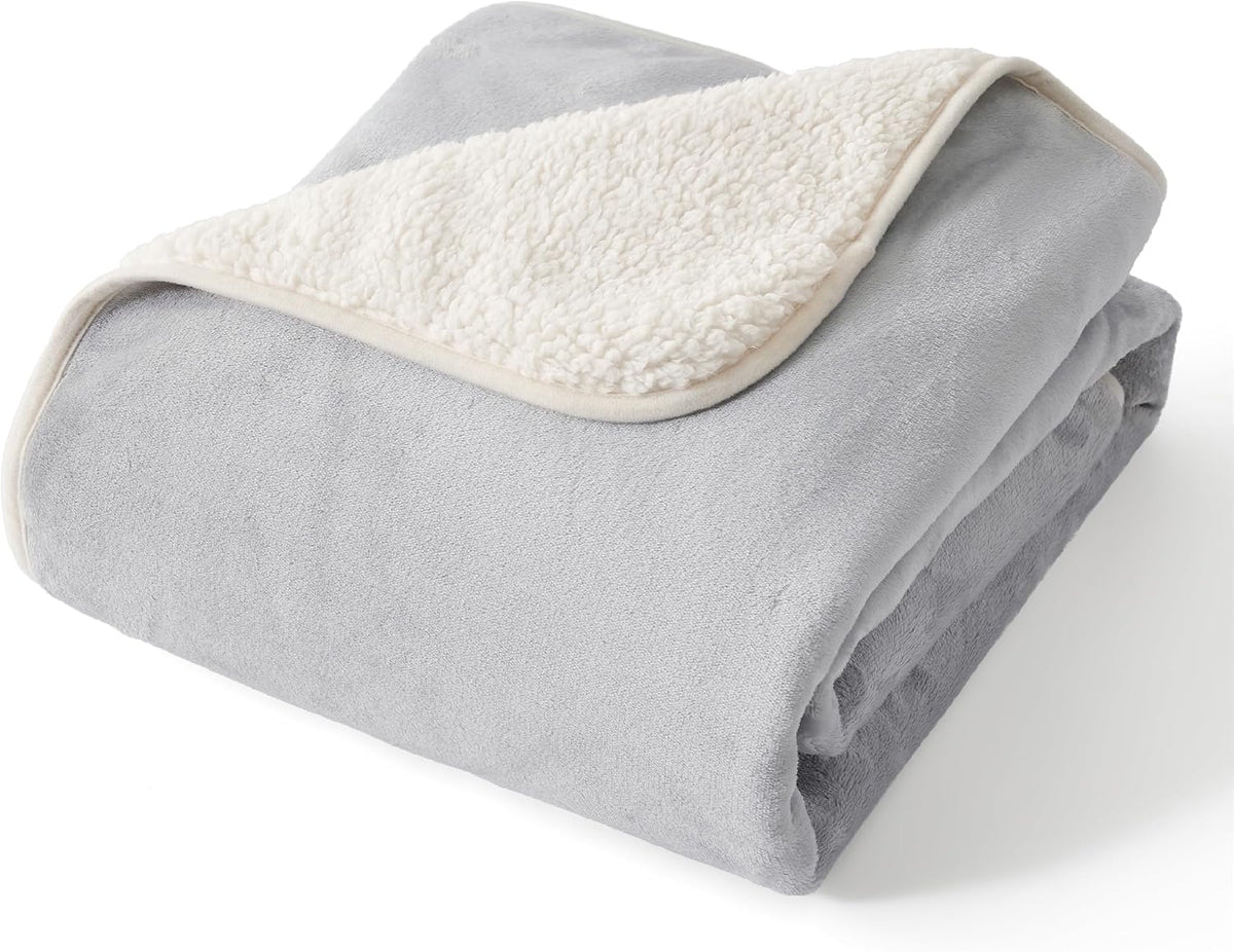 Waterproof Dog Blankets for Small Dogs Soft Cat Blanket Warm,25X35 | Washable Plush Sherpa Fleece Puppy Blanket for Couch Protector, Reversible Cozy Calming Throw for Pet Indoor,Grey