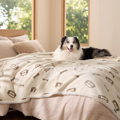 Waterproof Dog Blankets for Small Dogs Soft Cat Blanket Warm,25X35 | Washable Plush Sherpa Fleece Puppy Blanket for Couch Protector, Reversible Cozy Calming Throw for Pet Indoor,Grey