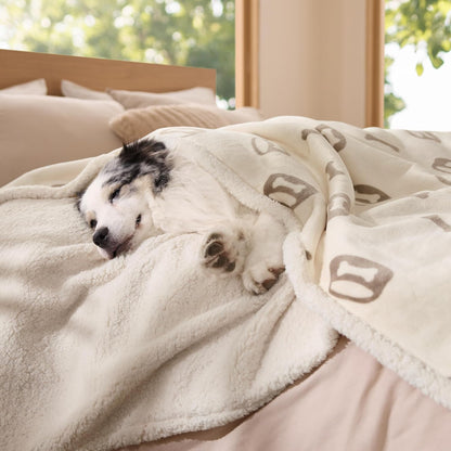 Waterproof Dog Blankets for Small Dogs Soft Cat Blanket Warm,25X35 | Washable Plush Sherpa Fleece Puppy Blanket for Couch Protector, Reversible Cozy Calming Throw for Pet Indoor,Grey
