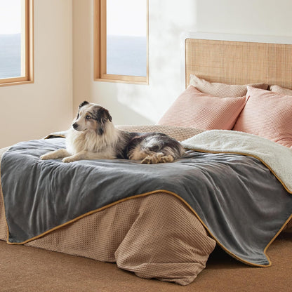 Waterproof Dog Blankets for Small Dogs Soft Cat Blanket Warm,25X35 | Washable Plush Sherpa Fleece Puppy Blanket for Couch Protector, Reversible Cozy Calming Throw for Pet Indoor,Grey